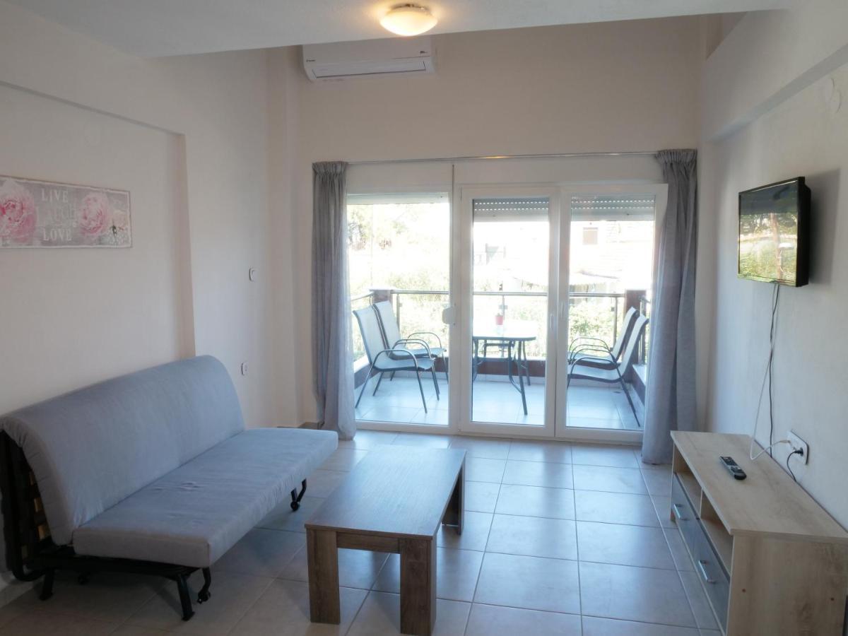 Villa Giotis Skala Sotiros Ngoại thất bức ảnh